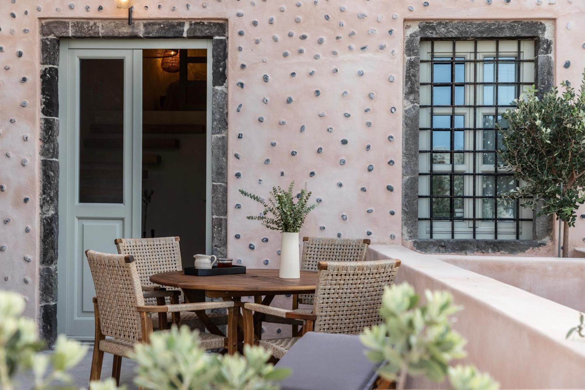 ميساريا Frescoes Luxury Suites By Kb Hospitality المظهر الخارجي الصورة